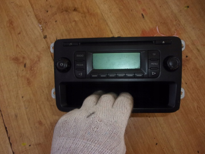 фото №1, Skoda fabia ii радіо cd заводські рестайлінг