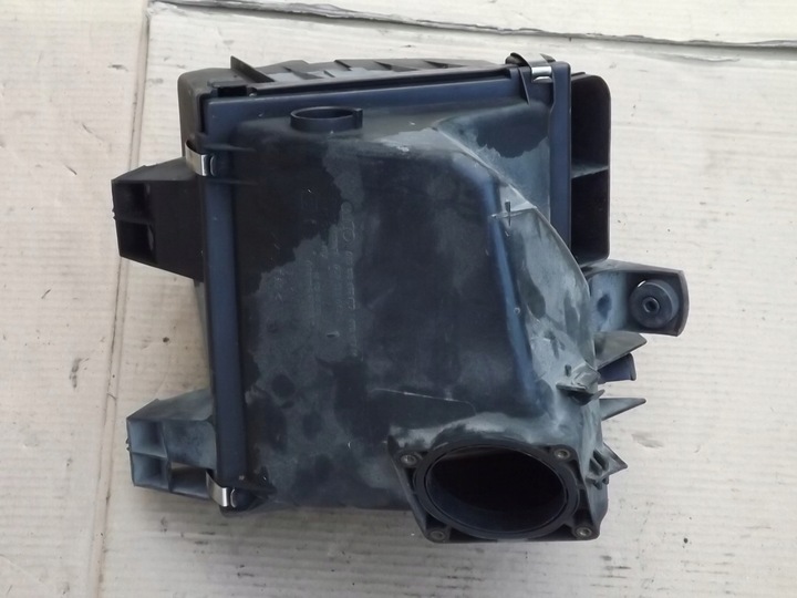 фото №9, Audi a6 c5 2.4 2.8 v6 бензин корпус фильтра воздуха 078133837bd