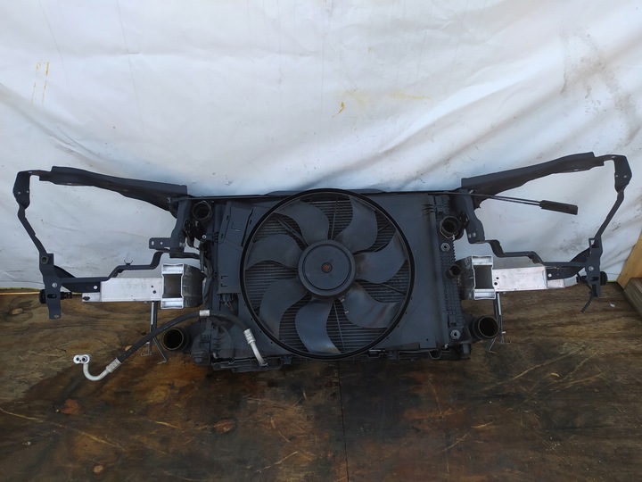 фото №8, Mercedes c w204 2.2 cdi pas переднее усилитель лобовое a2046200072