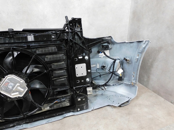 фото №13, Audi e tron 4ke перед капот бампер pas радиатор набор запчасти спереди