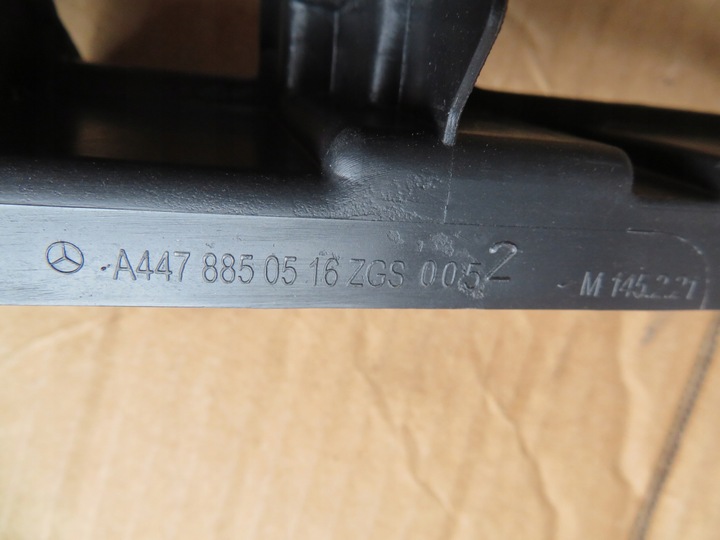 фото №11, Mercedes vito w447 2014- ковзун кріплення бампера зад a4478850516