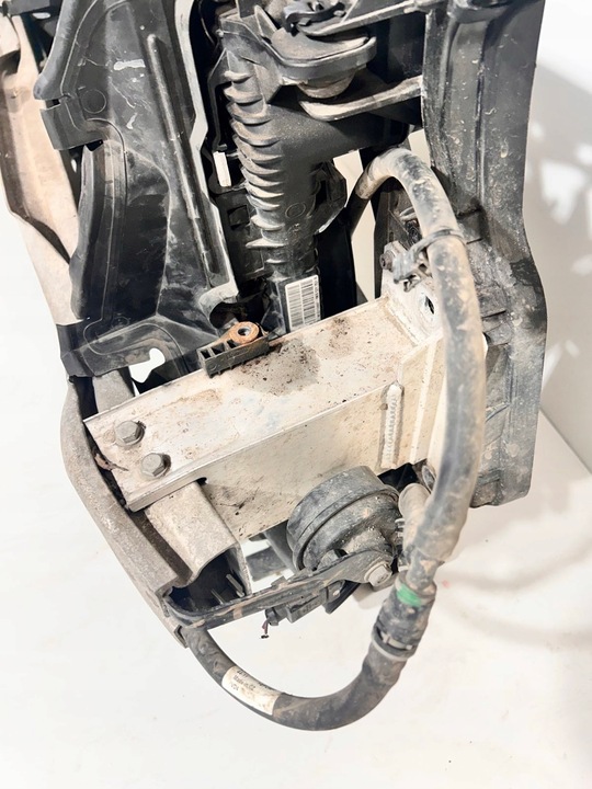 фото №5, Pas переднє радіатор підсилювач 2.0 tdi механічна коробка передач рестайлінг audi a5 8t 8f рестайлінг