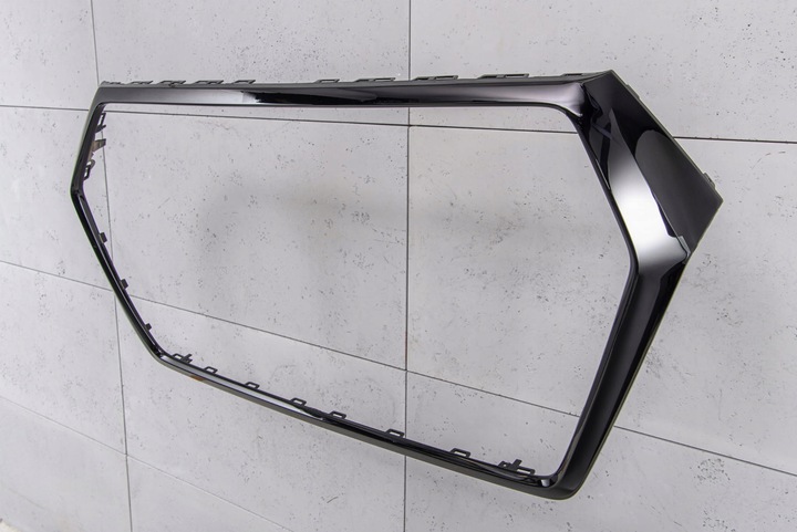 фото №9, Audi q7 sq7 4m 15-20 передний фейслифтинг чёрная рамка решётка 4m0853651b