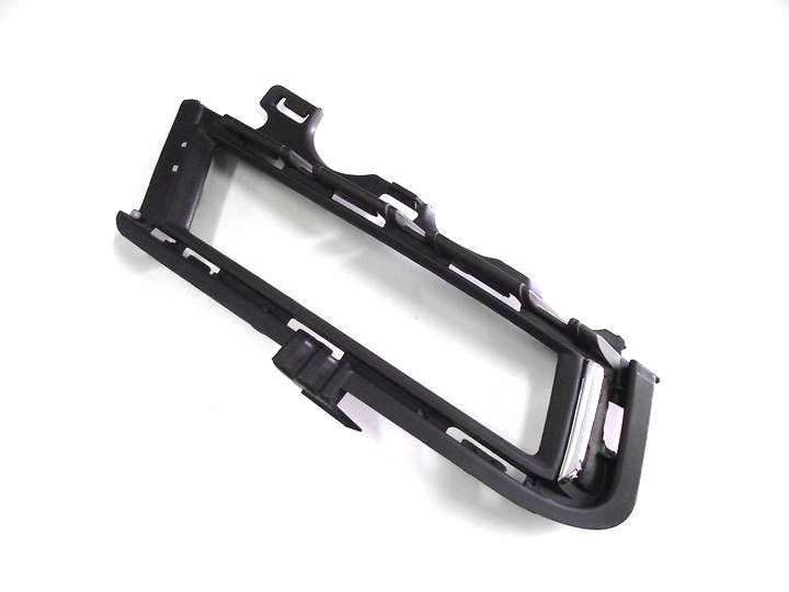 фото №1, Volkswagen golf vii решётка рамка галоген левая