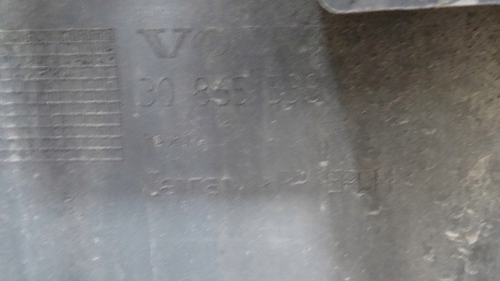 фото №14, Volvo v40 рестайлінг бампер зад pdc