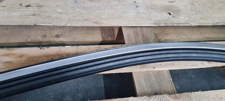 фото №10, Q5 80a прокладка дверь стёкла левая левый перед 80a837431c