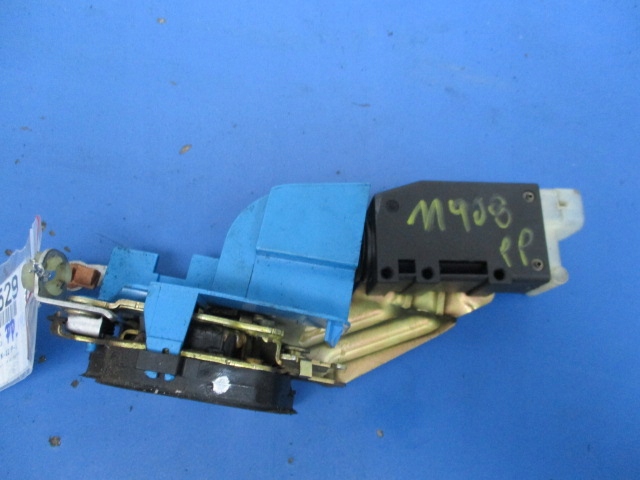 фото №1, Saab 9-3 i замок правые перед 3контакты центральный