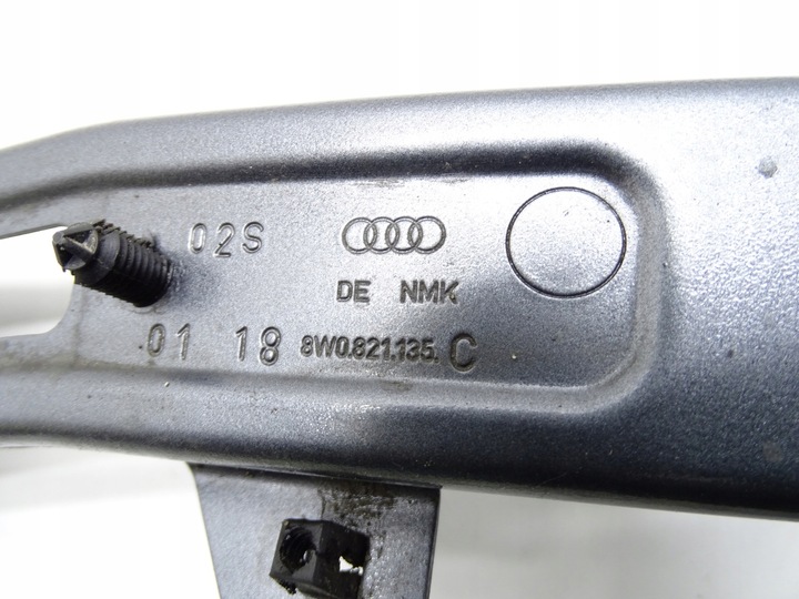 фото №10, Кронштейн крепление крыльев левый перед audi a4 b9 8w0821135c