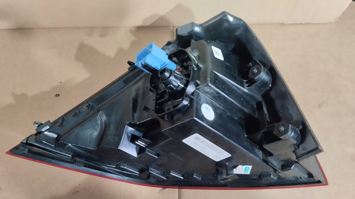 фото №6, Лампа правая зад задняя vw golf vii 7 r-line 5g0945208g
