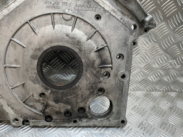 фото №5, Крышка защита распределительный вал lamborghini gallardo 5.0 v10 2004-2008 07l103173f