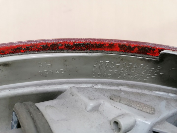 фото №8, Лампа правые зад w крыло ford mondeo mk4 iv универсал