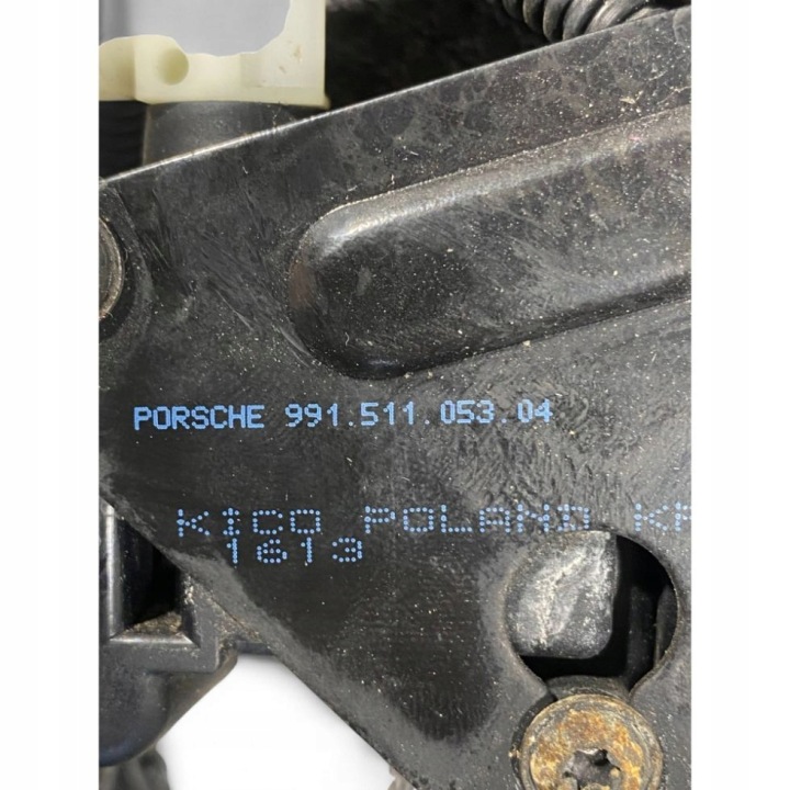 фото №8, Porsche 911 991 замок капота 99151105304