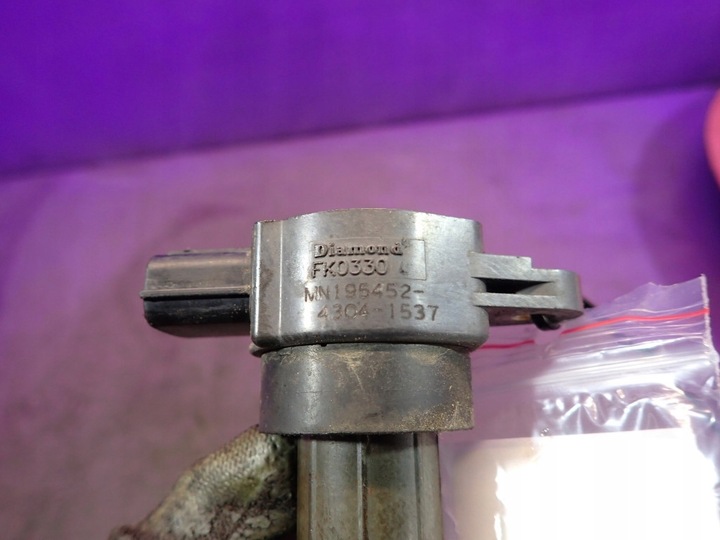 фото №5, Smart forfour i 454 04- 1.1 134.910 катушка зажигания mn195452 3 pin