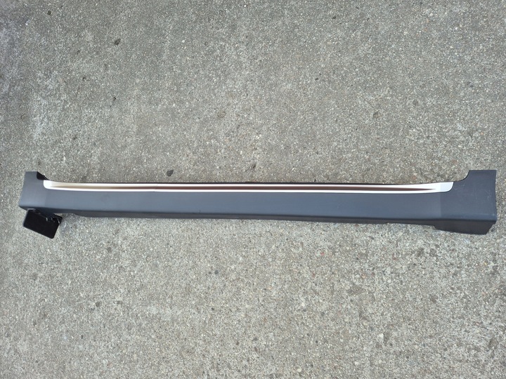 фото №1, Kia sportage iv gt line 15- планка накладка правая порог