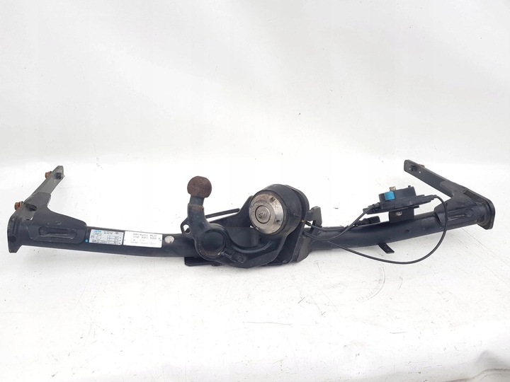 фото №1, Vw golf vii hak буксировочный 5g0803880d