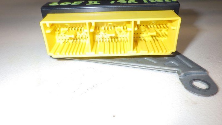 фото №7, Панель консоль подушки подушка безопасности ремни европа демонтаж renault zoe ii 985100065