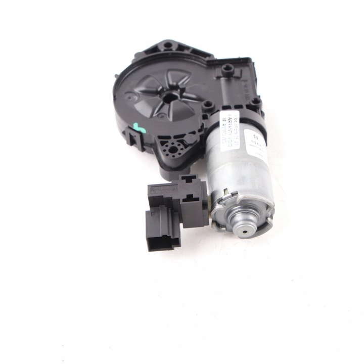 фото №11, Mercedes w176 моторчик люк 0390200123