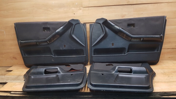 фото №1, Боковина обивка дверь перед зад комплект audi 80 b3