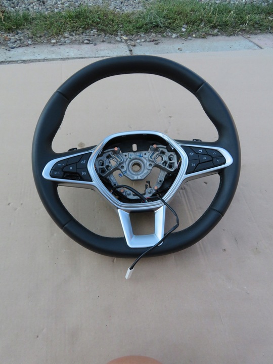 фото №1, Renault clio v captur ii руль edc 484003027r