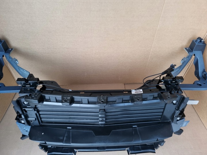 фото №6, Volvo c40 рестайлинг комплектный pas переднее радиатор e400 электрик