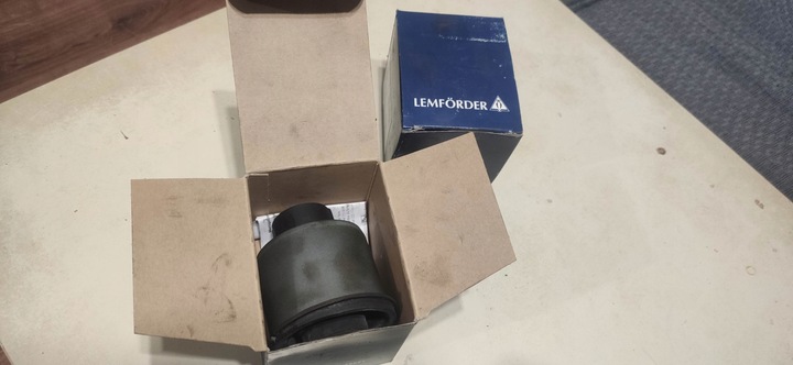 фото №1, Eu сайлентблок втулка підвішування зад vw audi seat