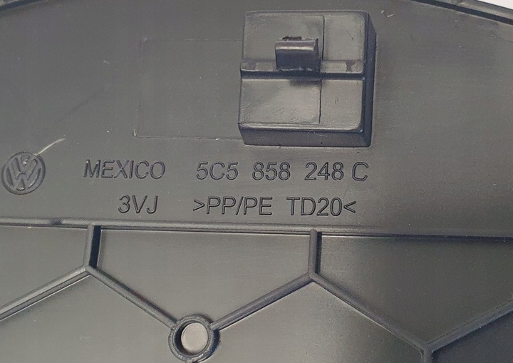 фото №4, Заглушка консолі права vw beetle 5c 5c5858248c