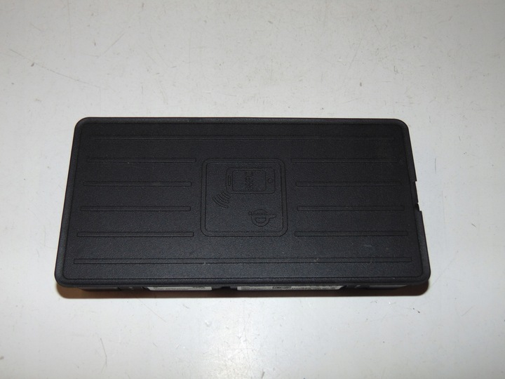 фото №1, Підсилювач сигналу gps audi q7 q8 4n0035773b