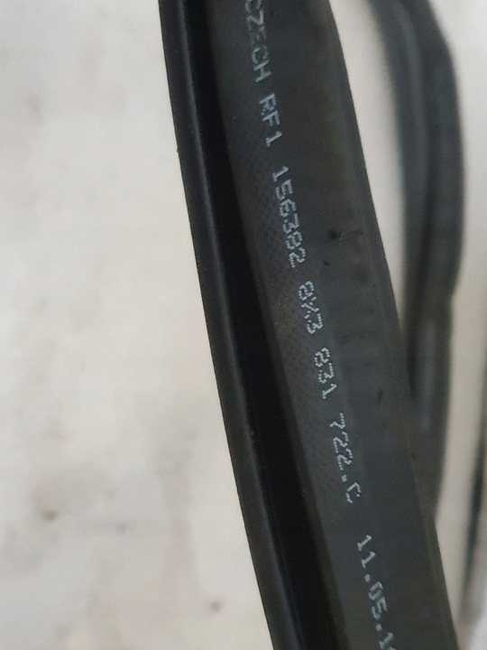 фото №4, Audi a1 8x прокладка дверь правая 8x3831722c