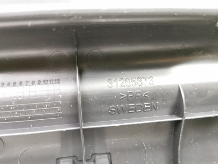 фото №9, Design заглушка фаркоп / тягово-зчіпний пристрій volvo xc90 oem номер 30756201