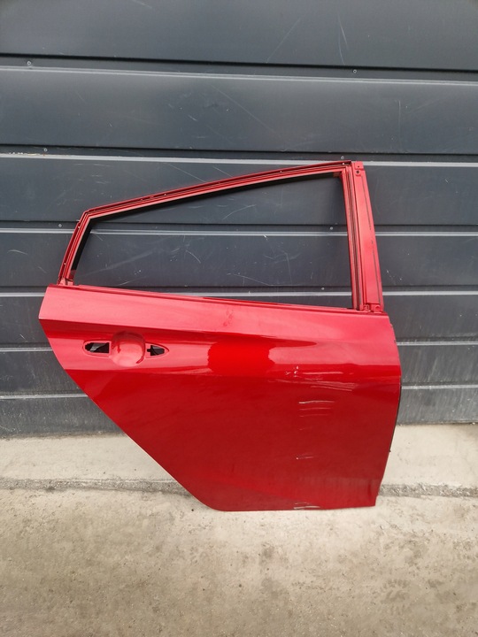 фото №1, Toyota prius iv двері зад праві