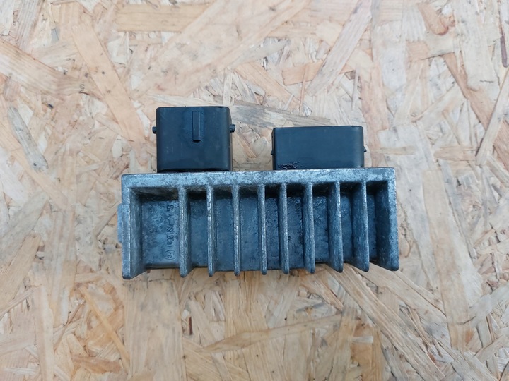 фото №1, Renault master iii iv 20/24r реле свічок розжарювання 271202380r оригінал