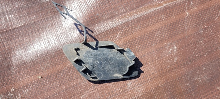 фото №2, Audi a6 c8 заглушка фаркоп бампера зад