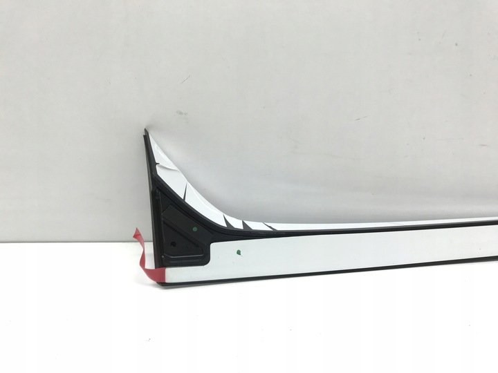 фото №7, Планка скла кришки skoda karoq 17- 57a827932 оригінал