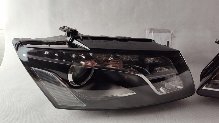фото №8, Audi q5 8r ксенон некерований лівий праві фара лампа ліва права