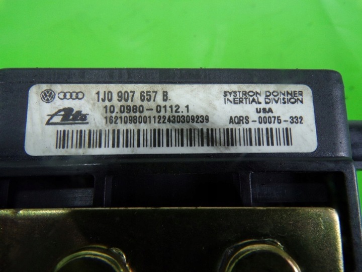 фото №11, Volkswagen golf iv 1.9 tdi датчик модуль датчик esp 1j0907657b