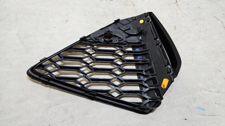 фото №9, Решітка права audi rs6 c8 rs7 4k8807682d карбон