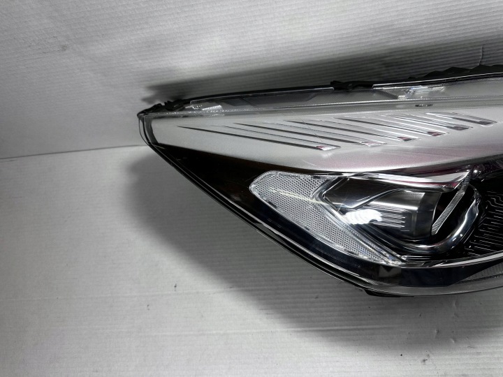 фото №10, Kuga mk2 рестайлинг ксенон led поворотный фара комплект gv41-13d154-ag gv41-13d155-ag