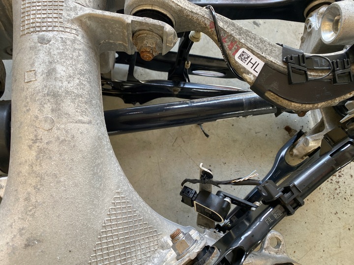 фото №10, Поворотна опора підвішування зад праві ліві підрамник bmw 7 g11 g12