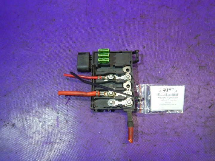 фото №1, Seat leon i 99-05 1.6 коробка запобіжників