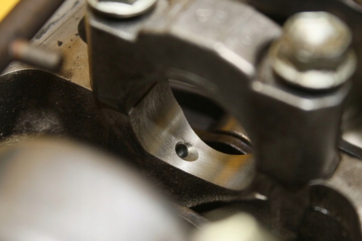 фото №6, Головка avensis t25 2.2 d4d 2ad