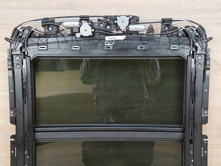 фото №10, Оригінальний люк панорама ролета чорна bmw x6 g06 lci 9852145 10km