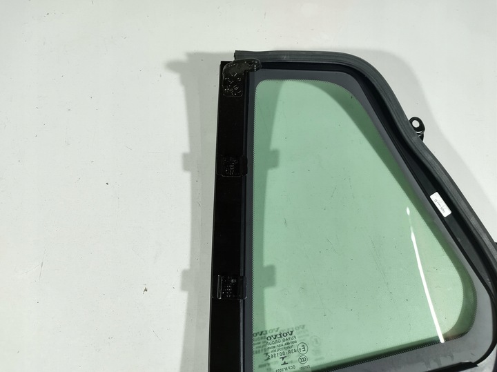 фото №5, Volvo v60 17r стекло дверь правый зад