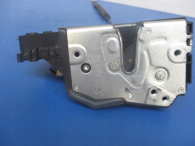 фото №4, Bmw e46 замок дверь левый зад центральный замок+ трос