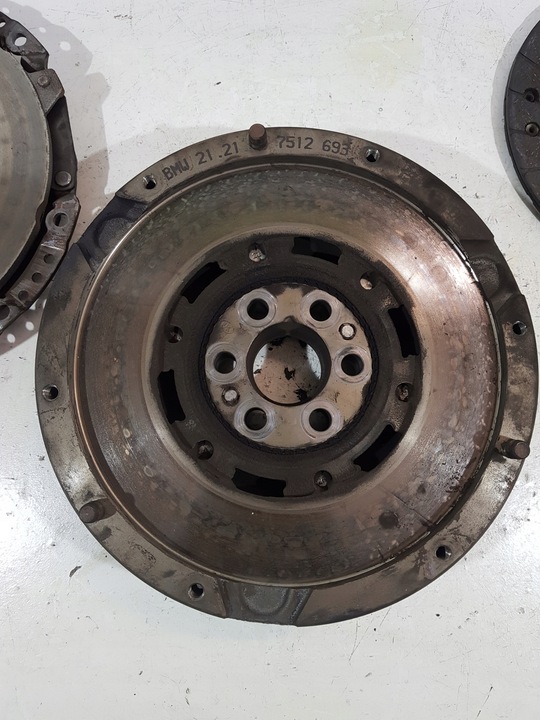 фото №9, Зчеплення колесо двомасовий 7512693 bmw e46 e87 e90 e91 1.8b n42b18ab