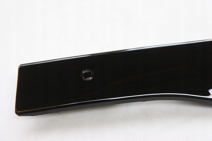 фото №12, Toyota prius 20 ii 03-09r. накладка планка крышки багажника чёрная 76801-47050
