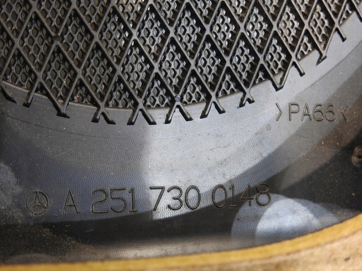 фото №5, Обивка дверь левый зад mercedes r w251 a2517300148