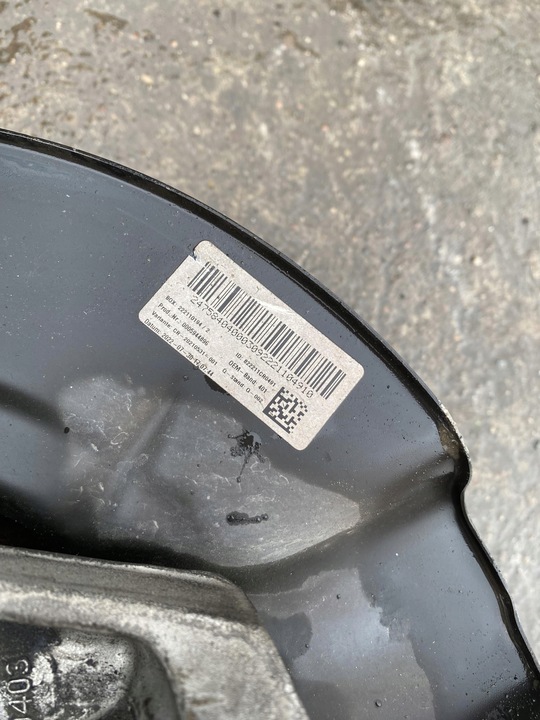 фото №8, Mercedes w243 eqb поворотный кулак правая амортизатор