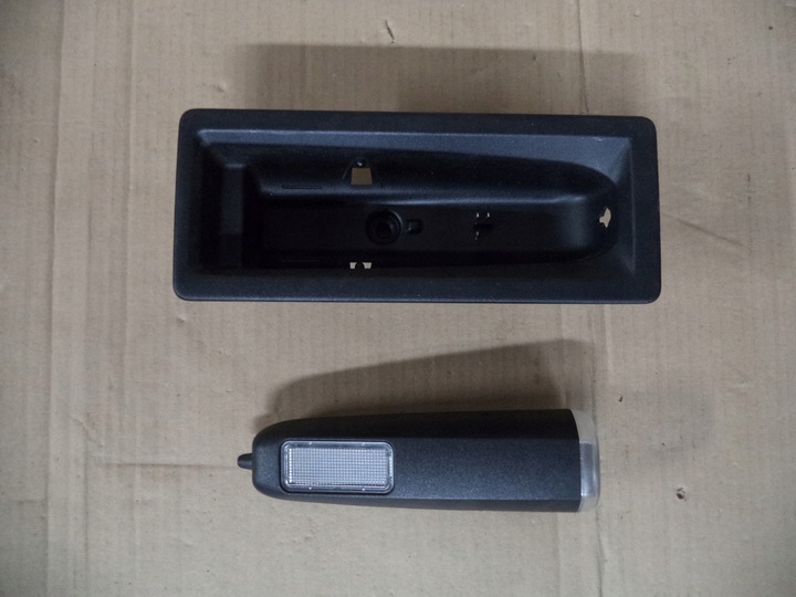 фото №1, Citroen ds4 12r фонарик багажника зарядное устройство