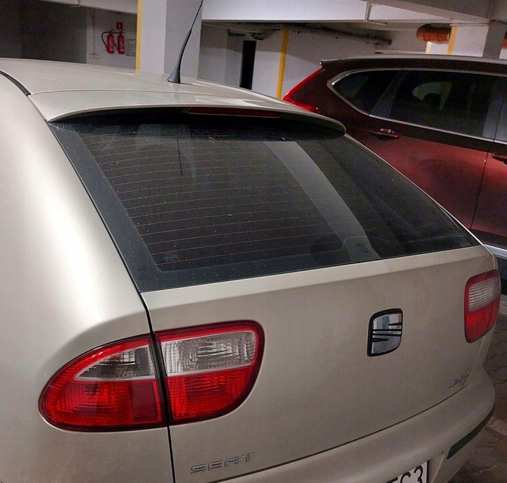 фото №9, Seat leon i 1m 99-06 заглушка отвір двірники задні скла кришка