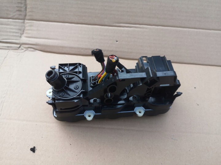 фото №6, Панель управление воздуховод кондиционера vw eos golf